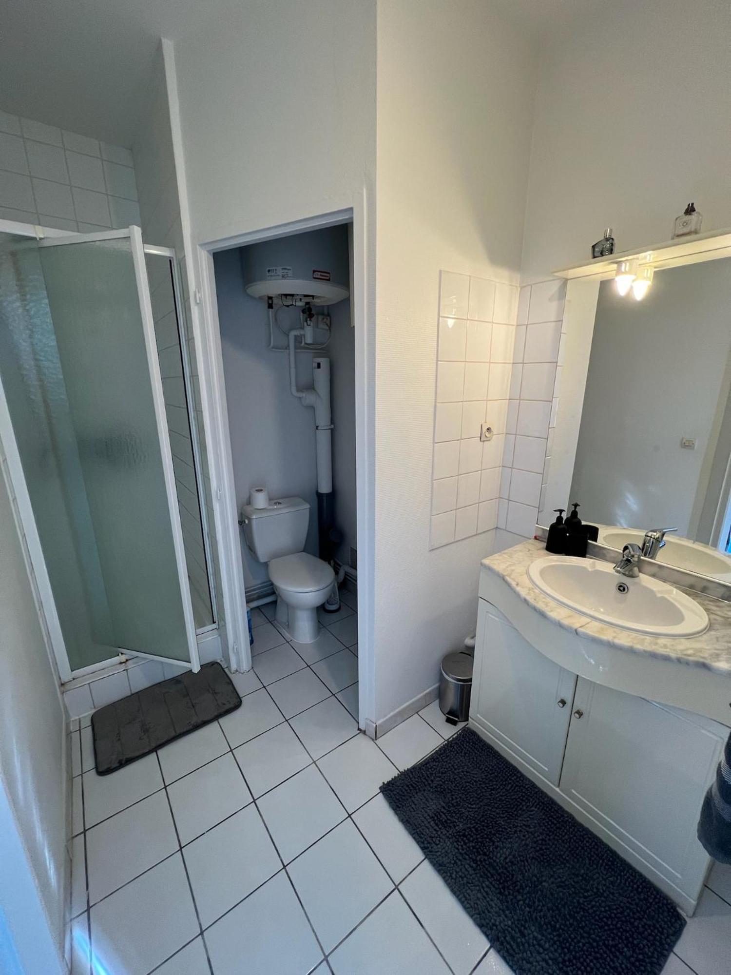Appartement Chaleureux Pour Un Sejour Confortable Бур-ен-Брес Екстериор снимка